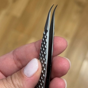 Eyelash Tweezers